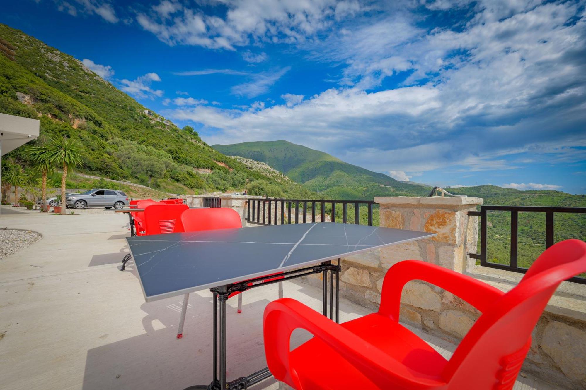 Hotel Seaview Bunec Piqeras