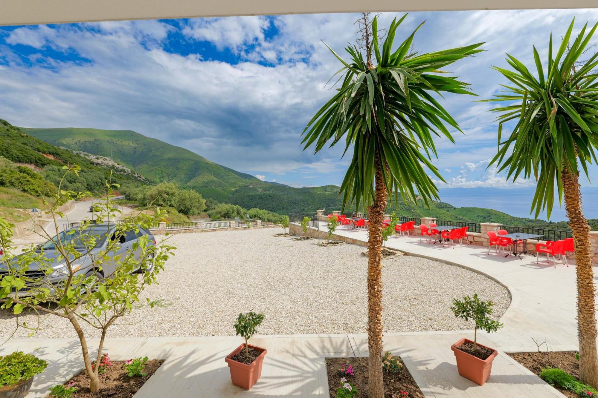 Hotel Seaview Bunec *